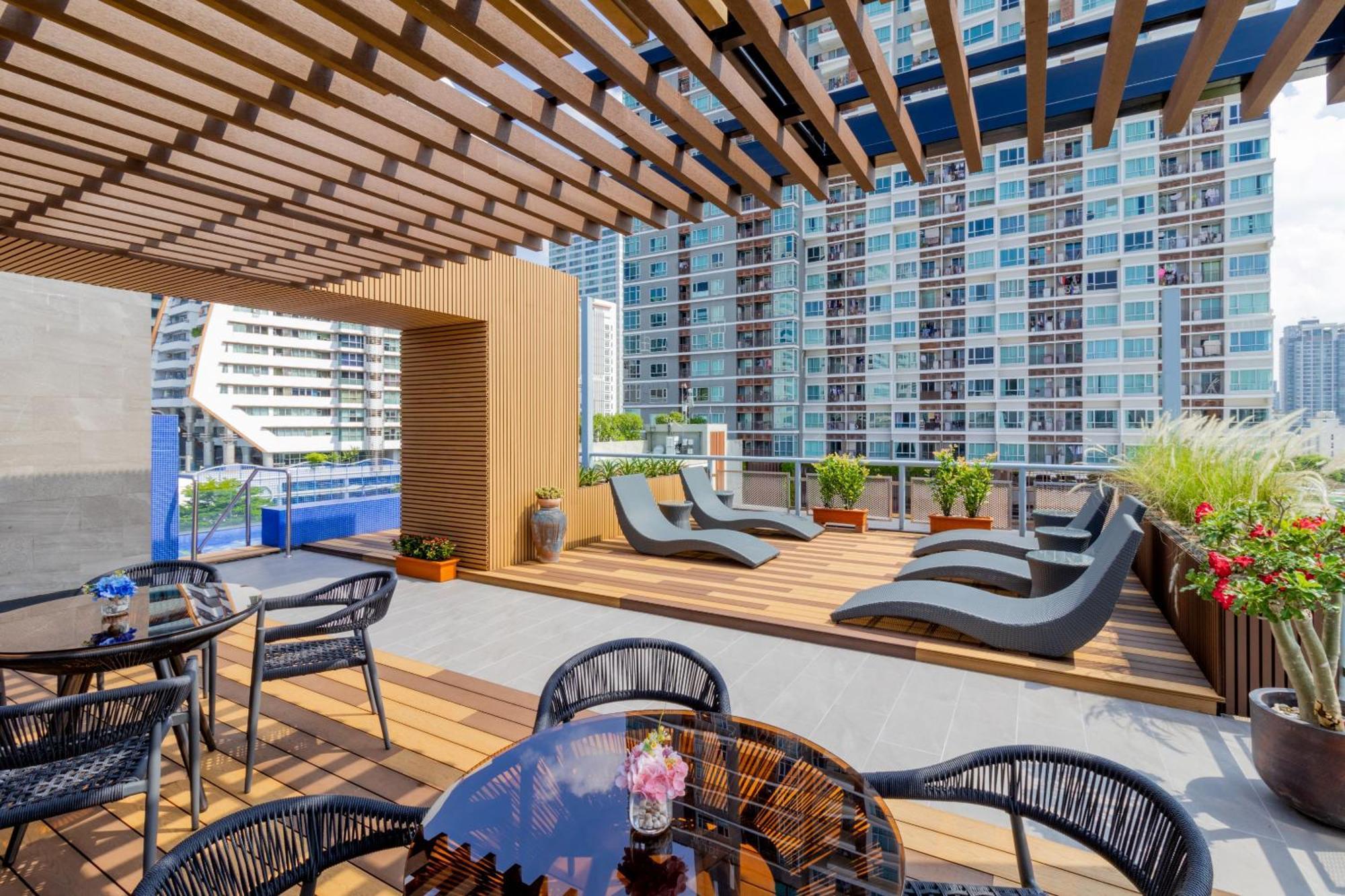 Best Western Click Sathorn 11 Bangkok Exteriör bild